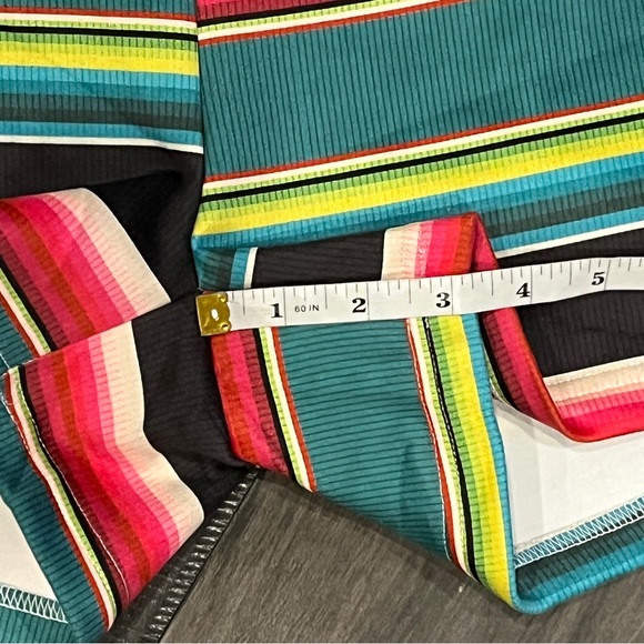 Crazy Train Leopard Lagoon Shorts - Size Lar - Picture 10 of 13